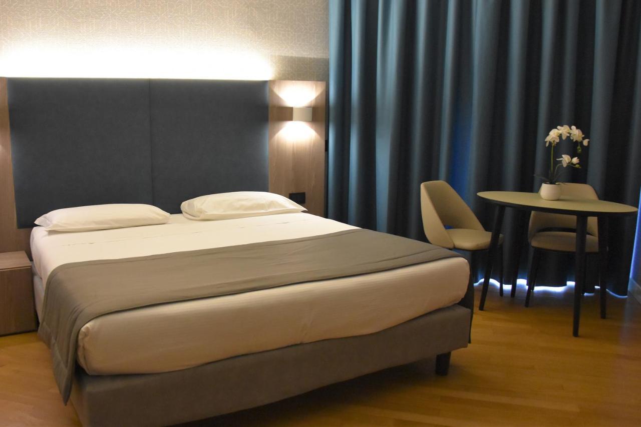 Hotel Motel Prestige Grugliasco Exteriér fotografie