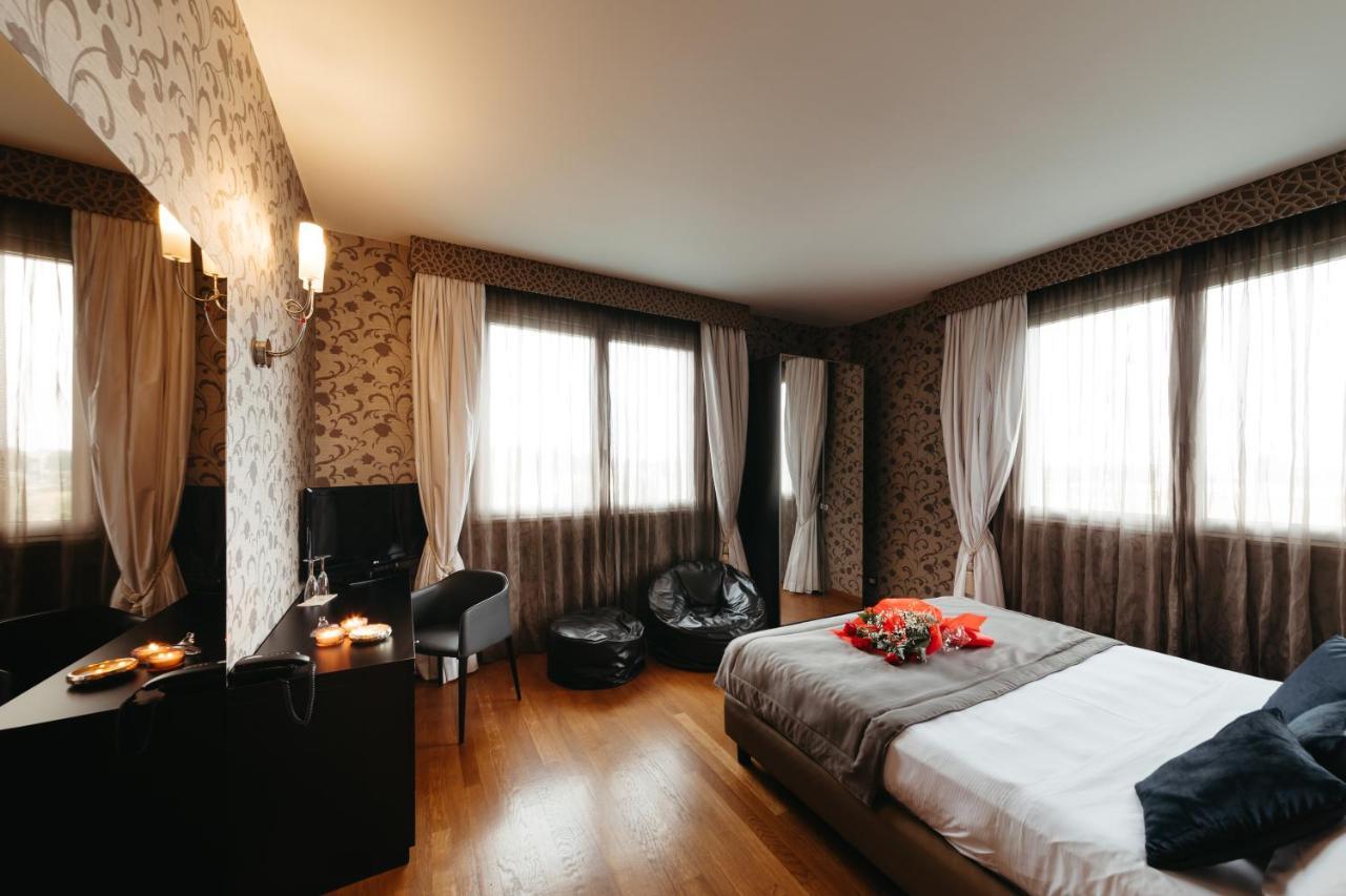 Hotel Motel Prestige Grugliasco Exteriér fotografie